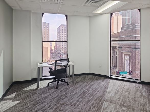 Regus - Nashville - 500 Church Street