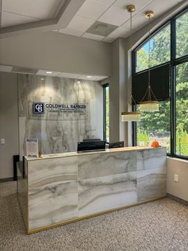 100 Connemara Dr