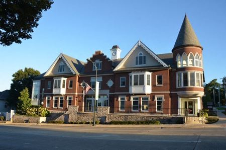 Photo of commercial space at 411 W. Main Street in Saint Charles