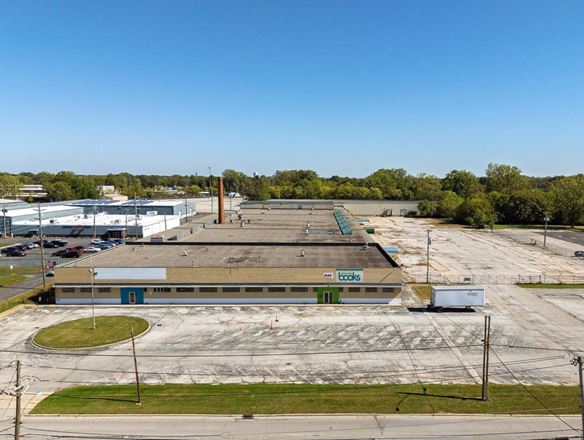 830 N. Westwood Avenue