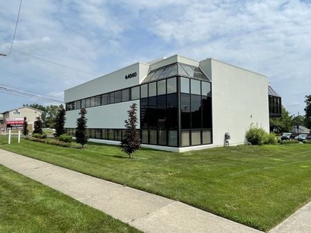 Office space for Rent at 44060 Woodward Ave in Bloomfield Hills