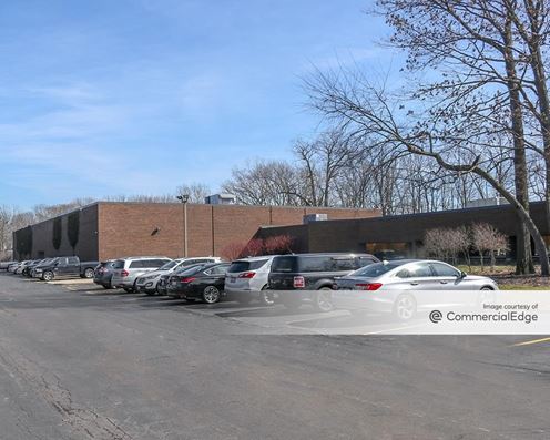 2401 Waukegan Road