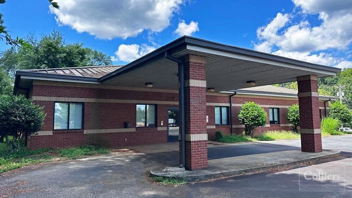 ±6,375 SF Medical Office Building for Sale in Pendleton, SC