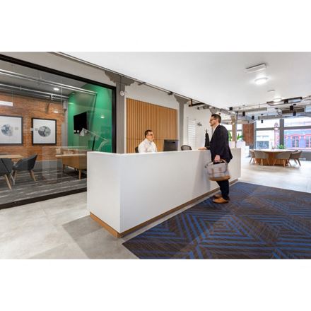 Regus - Victoria - Yates