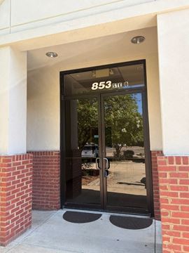 Wilson Dr - Renovated Office Space