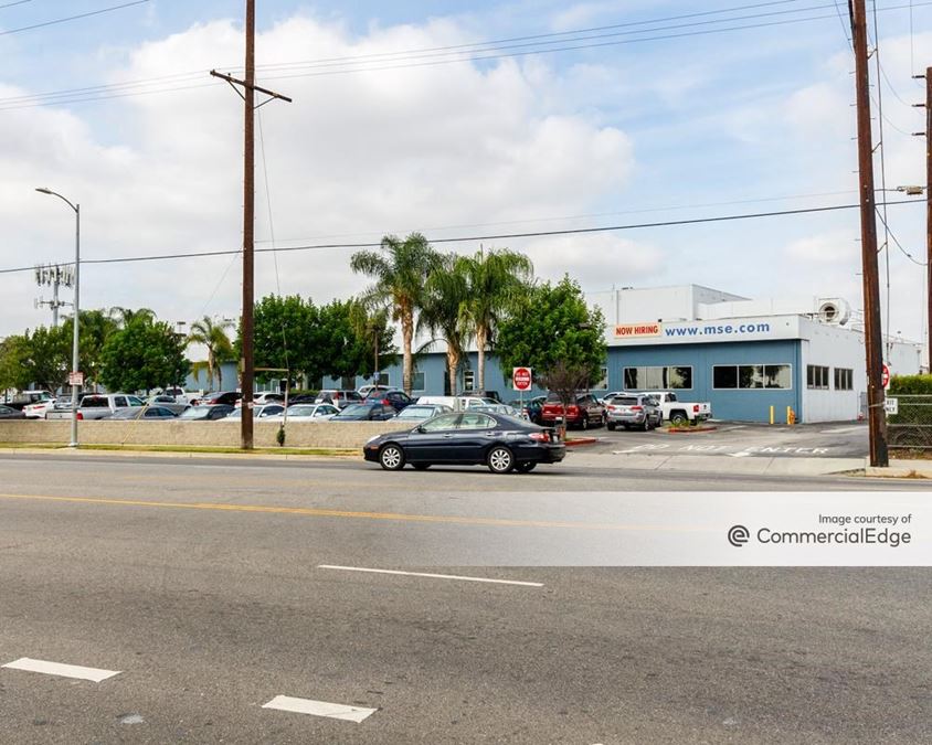 8201 Woodley Avenue 8201 Woodley Avenue Industrial Building