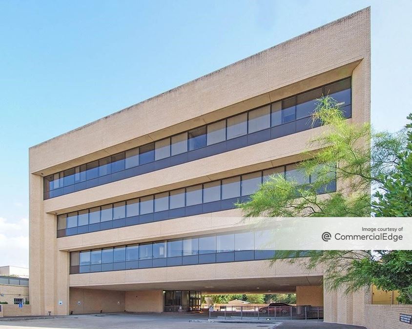 1305 West 34th Street, Austin, TX 78705