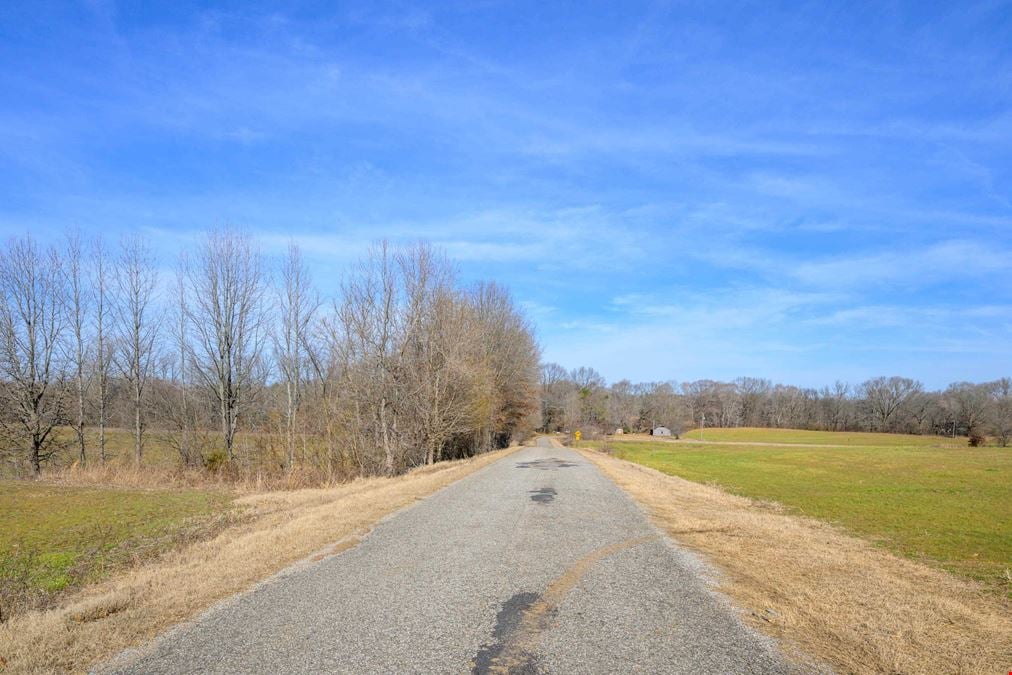 MONTGOMERY RD, UNINCORPORATED, TN 38015