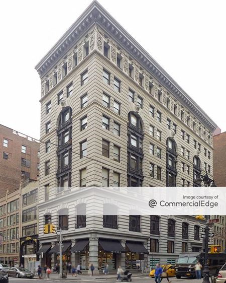 Commercial space for Rent at 119 5th Avenue in New York
