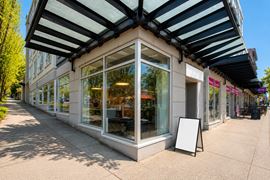 902 Commercial Drive