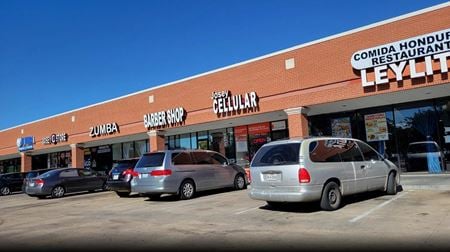 Retail space for Rent at 13920 Josey Lane in Farmers Branch
