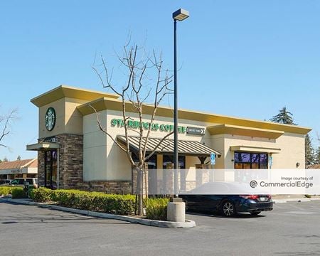 Retail space for Rent at 6465 Ming Avenue in Bakersfield