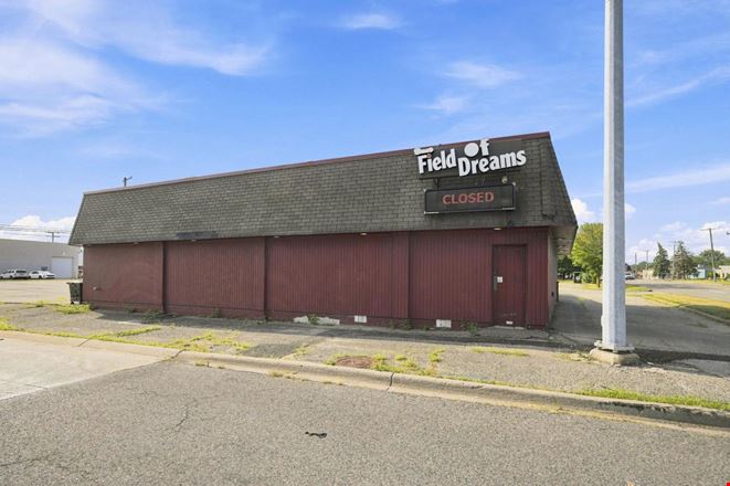 1090 Rochester Rd