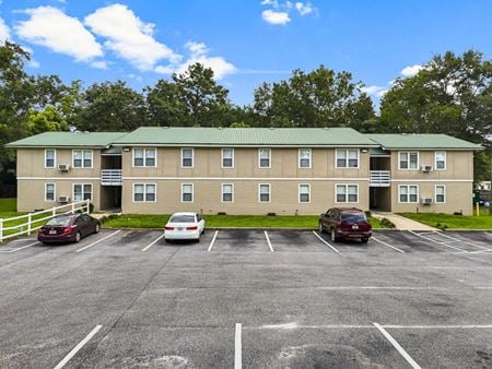 Multi-Family space for Sale at 872 Deer Wood Ln in Chipley