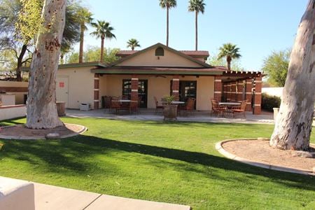 Photo of commercial space at 1201 E Thomas Rd in Phoenix