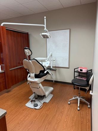 6370 Powers Ferry Rd – Turnkey Dental Suite 103