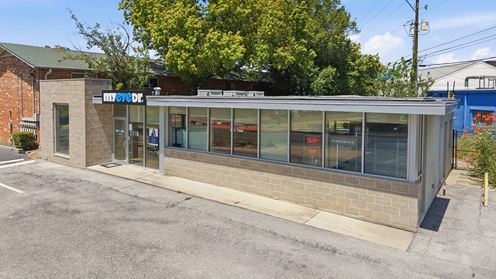 2116 Hancock Dr