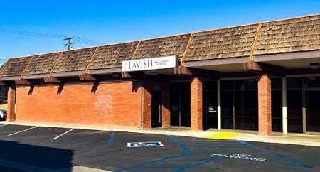 Photo of commercial space at 1725 S. Mooney Boulevard in Visalia