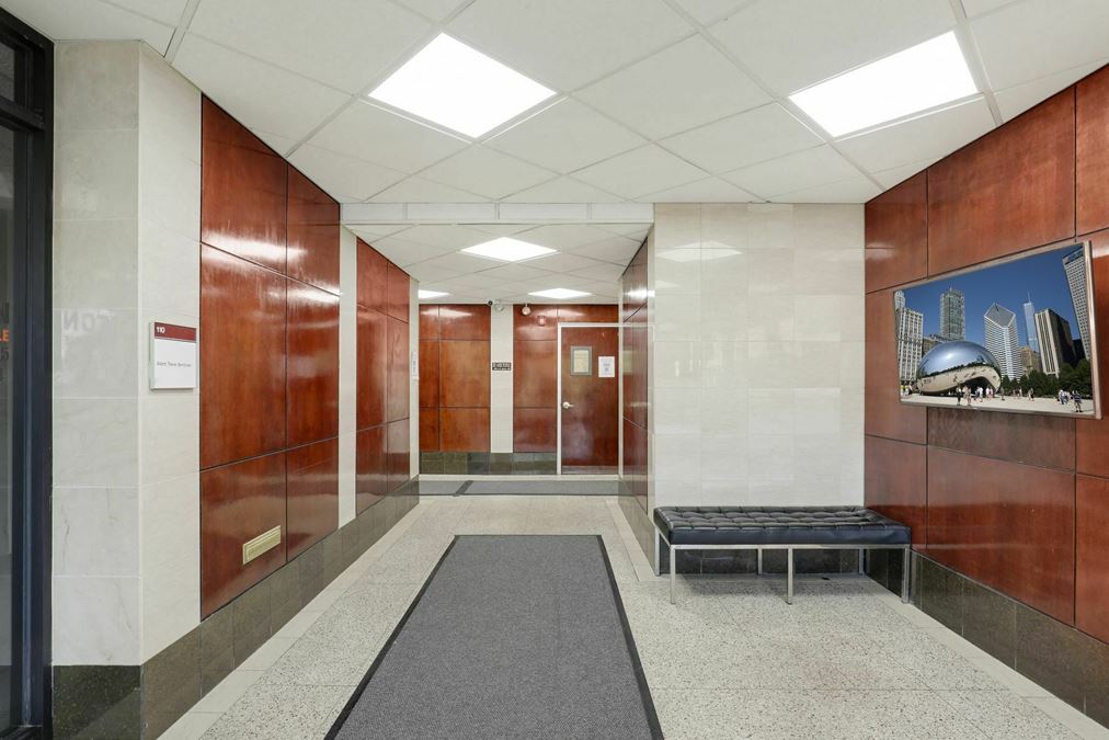 Lincolnwood | Stabilized Suburban Office Building