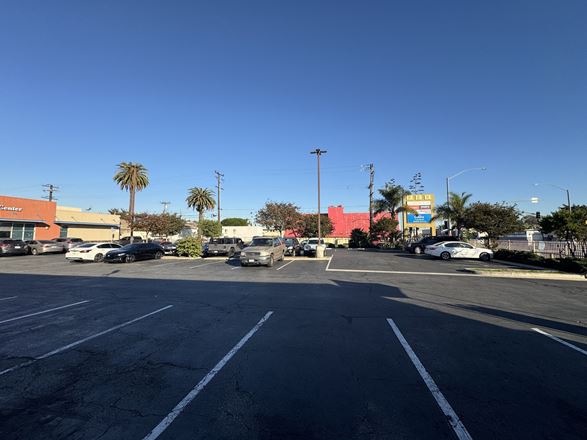 601 N Avalon Blvd