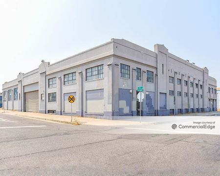 Photo of commercial space at 2250 Los Angeles Street in Fresno