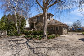 6165 N Green Bay Ave