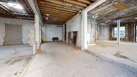 900 Grand St