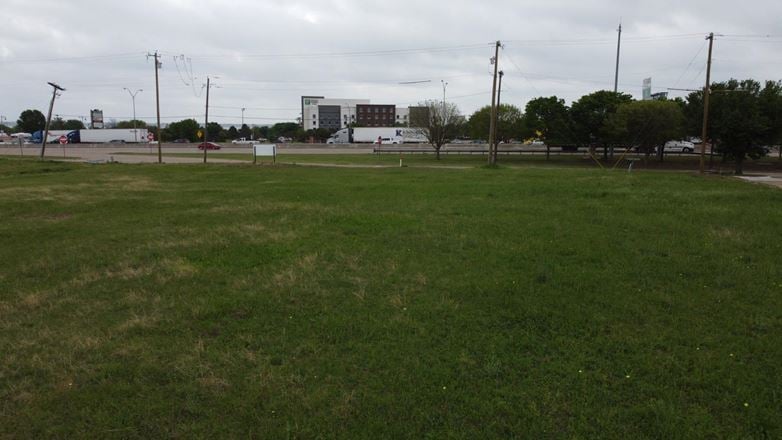 1625 E Interstate 30