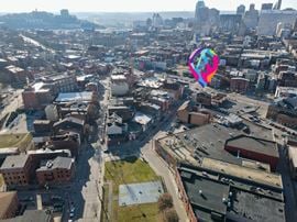 AUCTION - 1613 Walnut Street