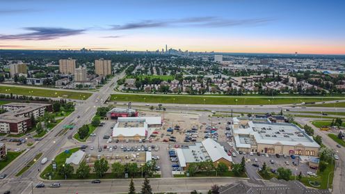 Elite Centre Whitemud Crossing