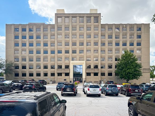 Regus - West Des Moines - Valley Drive