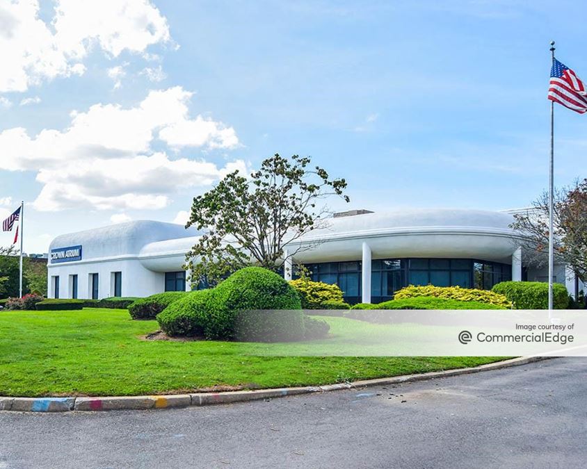 120 Commerce Drive, Hauppauge Office Space For Lease