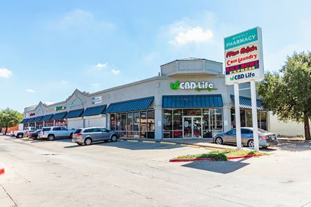 Retail space for Rent at 5626 Maple Ave in Dallas