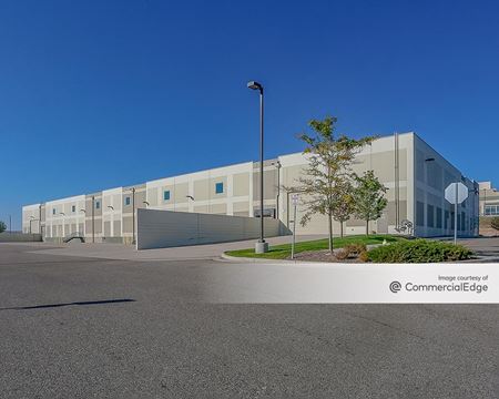 Commercial space for Rent at 14800 Grasslands Drive in Englewood