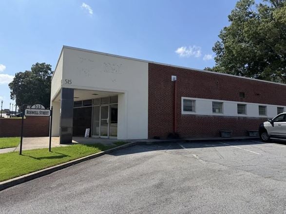 515 Roswell St – 3,125 SF Office Near Marietta Square