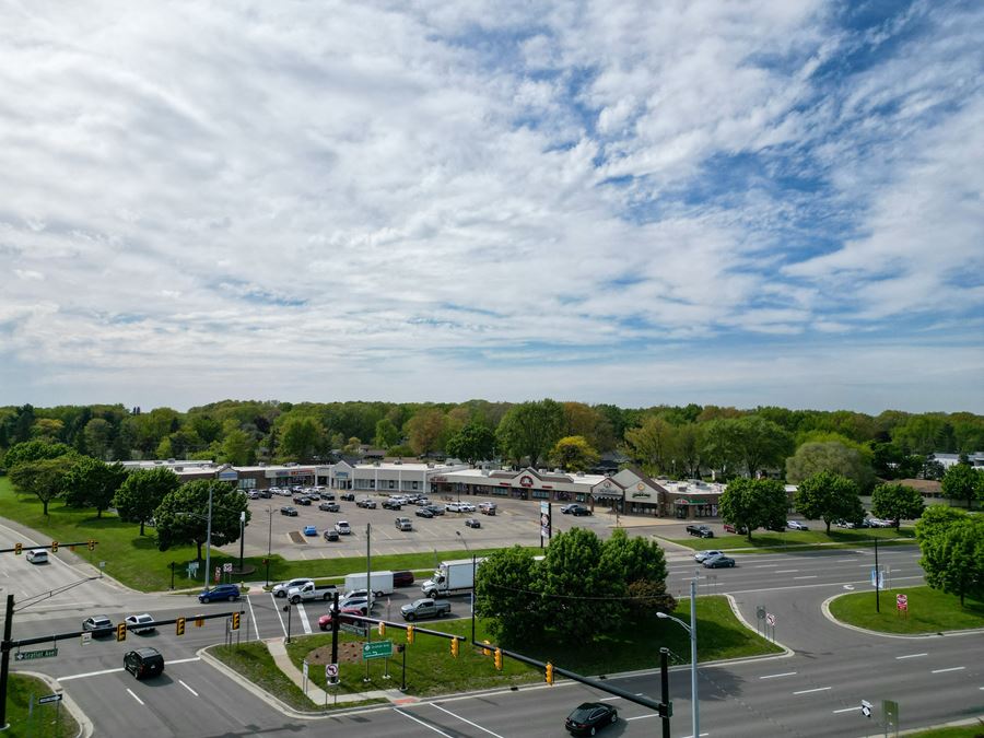Northpointe Plaza