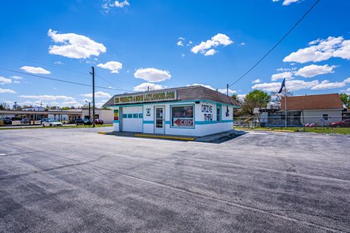 702 S Baldwin Ave