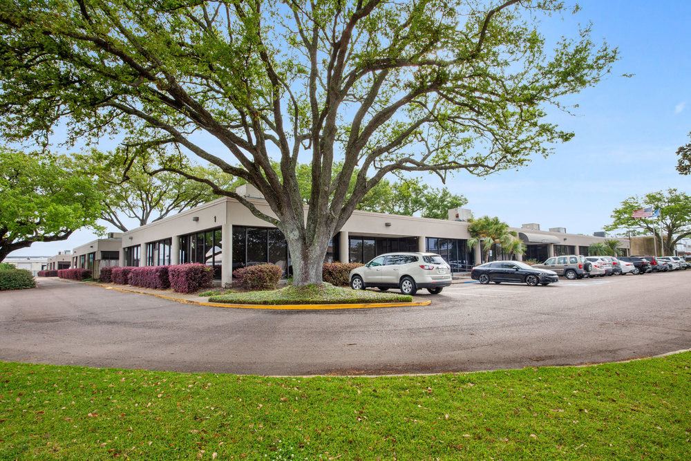 Elmwood Oaks Office Park