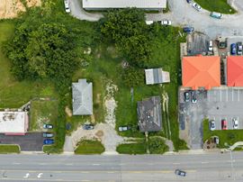 2652 Hendersonville Rd.,