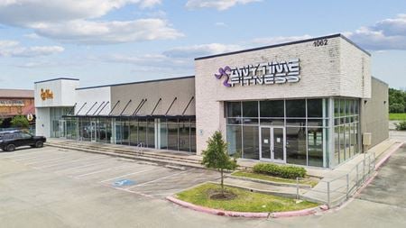 Retail space for Rent at 1062 FM 646 Road East in League City