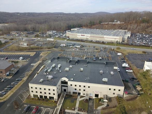 195 Federal Rd, Brookfield, CT - Brookfield Suites