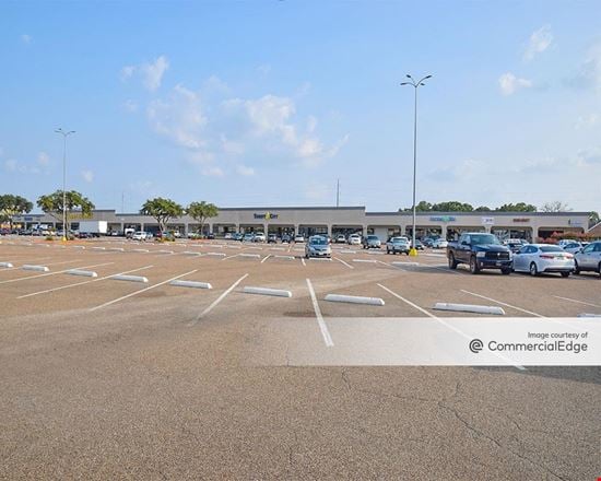 1165 South Stemmons Fwy