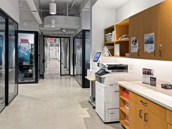 Spaces - Long Beach - 145 W Broadway