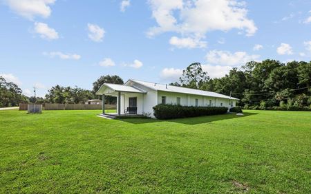 Other space for Sale at 101 Sesame St in Palatka
