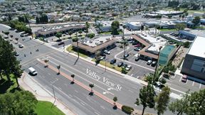 Lakeshore I & II Plaza / Lakeshore and Valley View