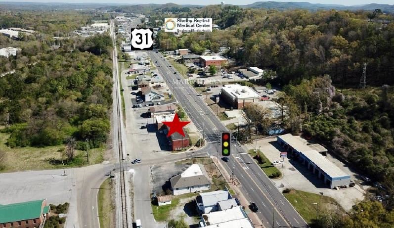 201 1st St N Alabaster