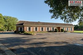401 Oyster Point