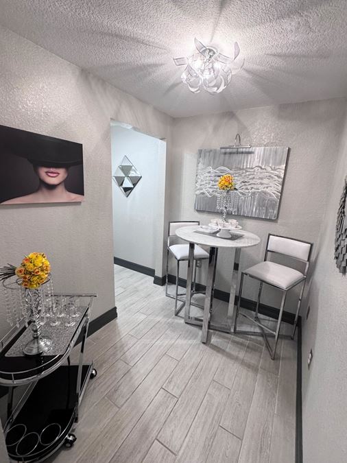 Turn-Key Medical Office Condo in Port Charlotte