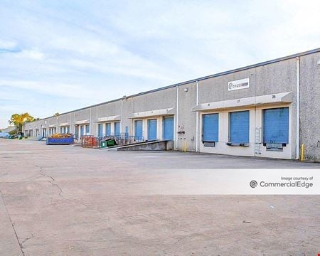 Industrial space for Rent at 8979-8999 Market Street in Houston