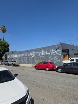 COMMERCIAL YARD / STORAGE SPACE – PERFECT FOR TOWING & PALLET STORAGE